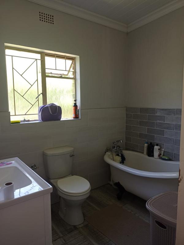 4 Bedroom Property for Sale in Elandia Free State